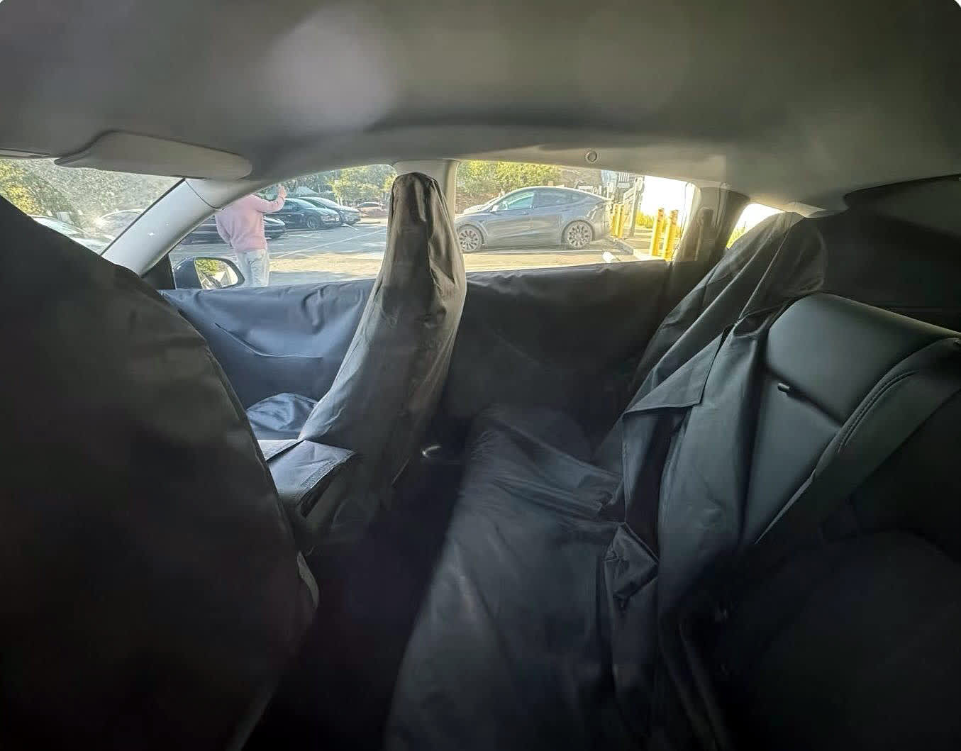 Budget Tesla Model Y without glass roof